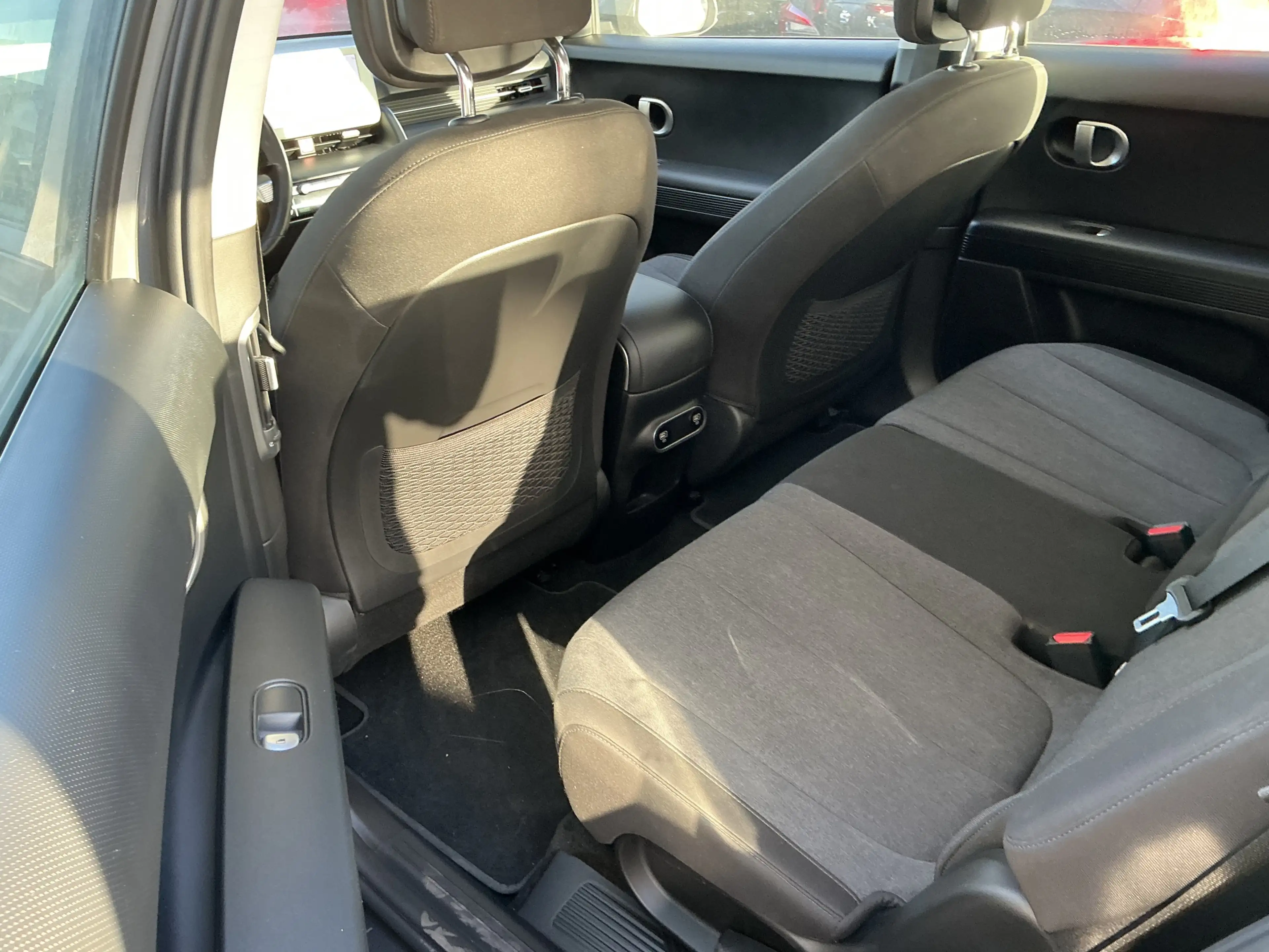 Hyundai IONIQ 5 R.Cam Navi dig.Cockpit LED SHZ ACC DAB — photo 4