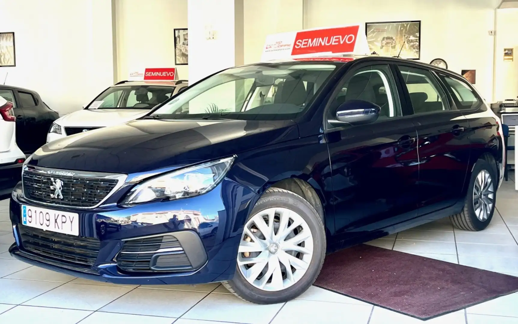 Peugeot 308 SW 1.5BlueHDi Active 100 Azul - 2