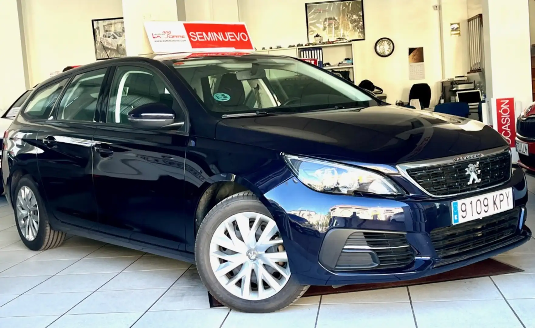 Peugeot 308 SW 1.5BlueHDi Active 100 Azul - 1