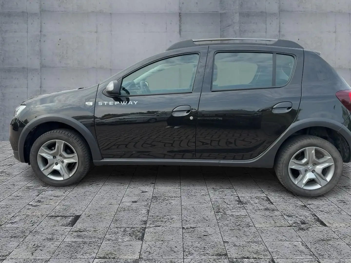 Dacia Sandero Stepway Prestige TCe 90 PS Navigationssystem Tempomat Schwarz - 2
