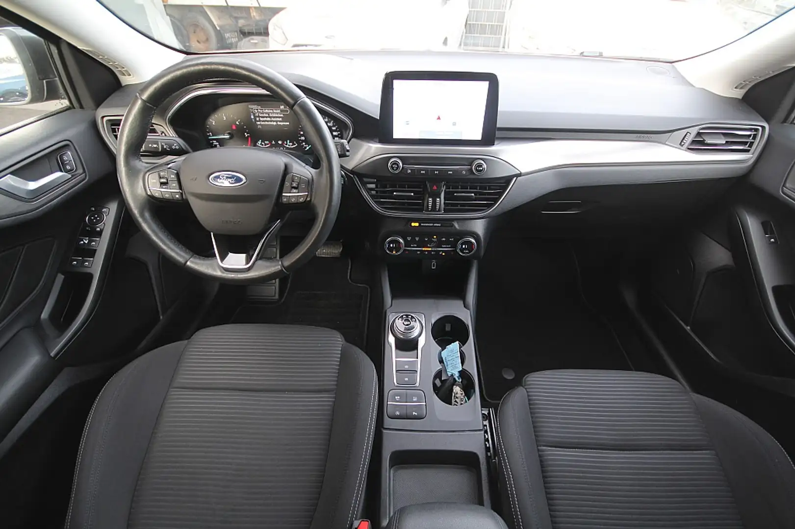 Ford Focus Traveller 1,5 EcoBlue Titanium Aut. LED, Navi, ... Grigio - 2