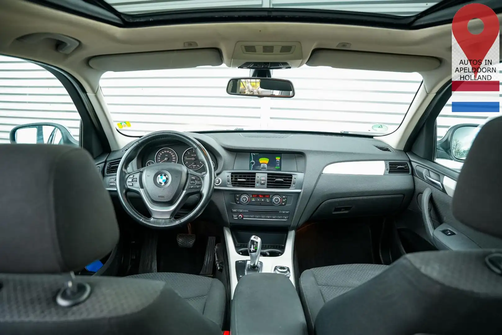 BMW X3 xDrive20d Executive AHK panorama dach Parksen Blau - 2
