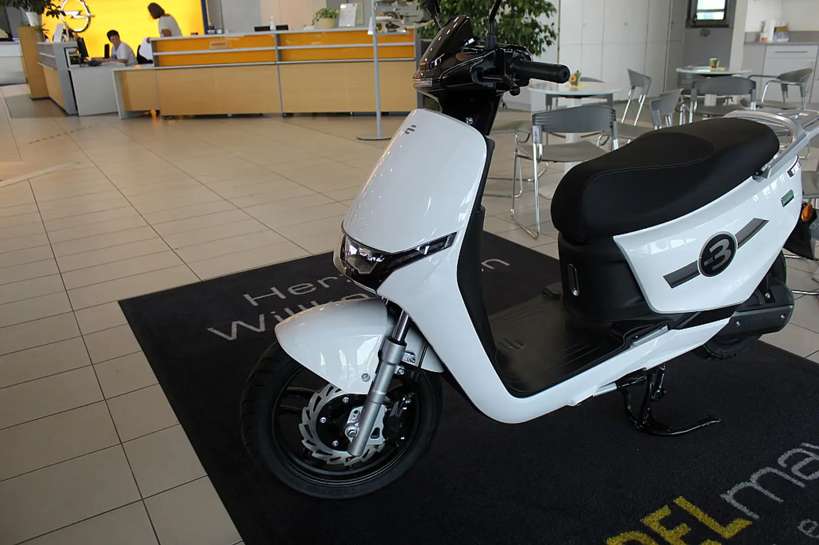 Ecooter E3S Weiß - 2