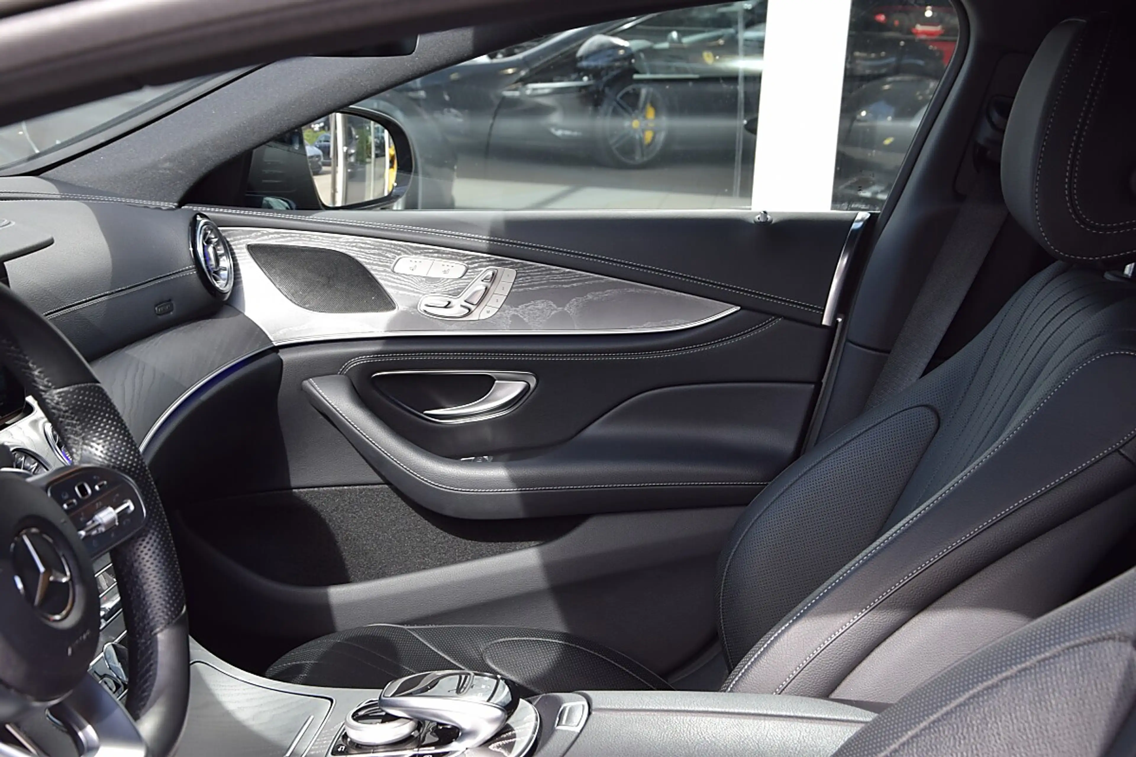 Mercedes-Benz CLS 350 d 4Matic *AMG-Line*AMG-Sportpaket* — photo 5