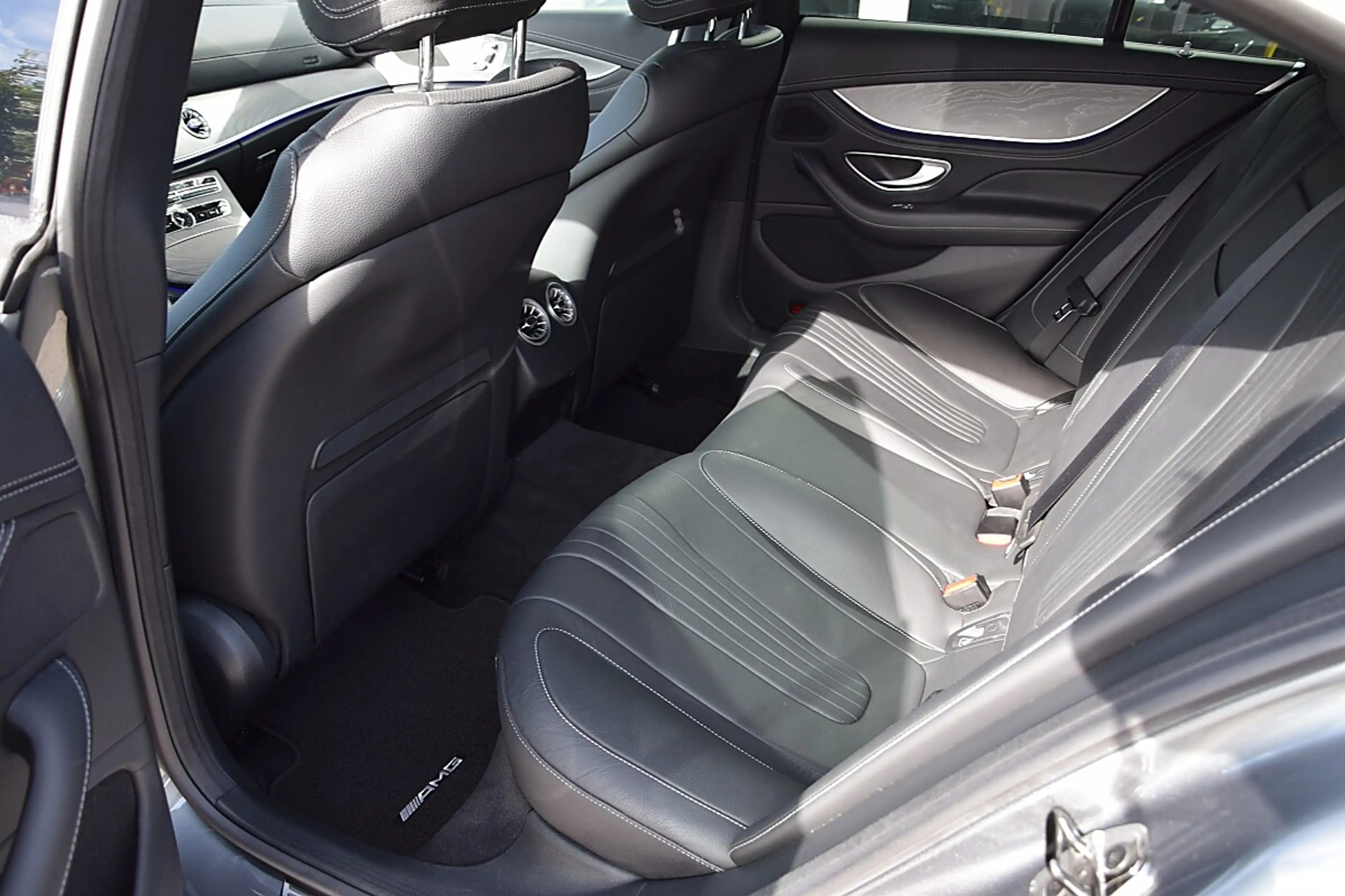 Mercedes-Benz CLS 350 d 4Matic *AMG-Line*AMG-Sportpaket* — photo 14