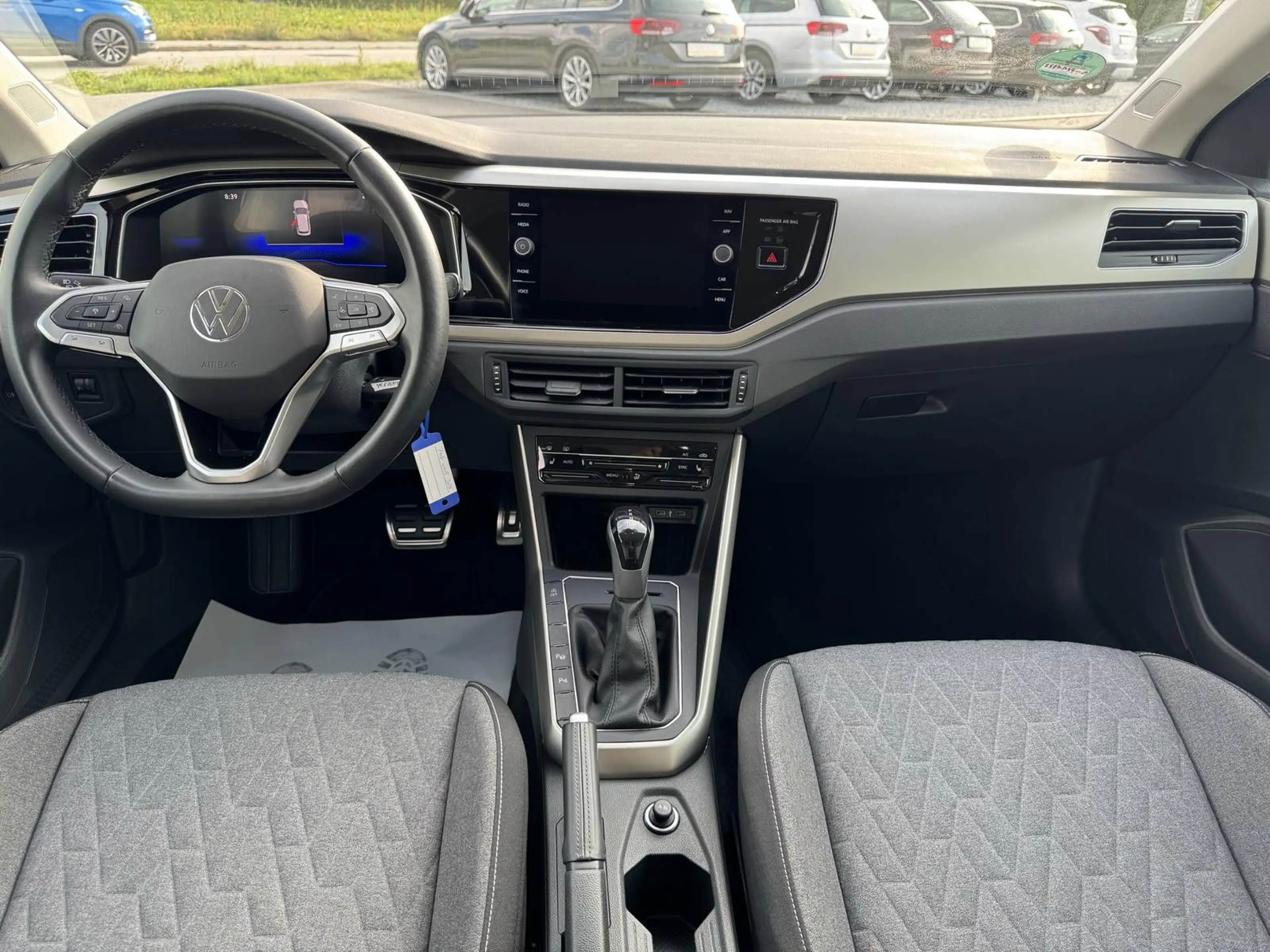 Volkswagen Polo VI 1.0 TSI Move DSG DAB ACC LED IQ Drive — photo 11