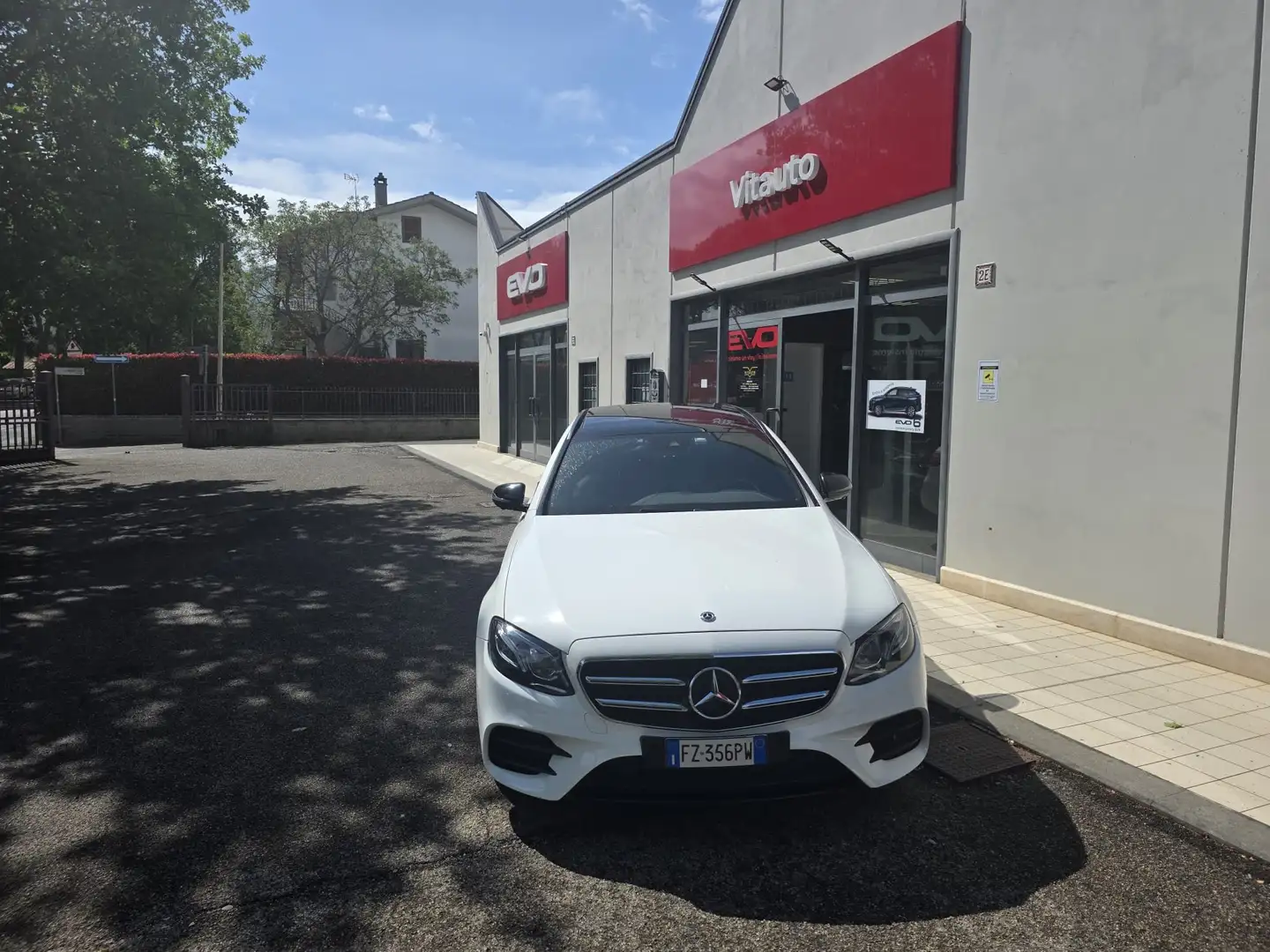 Mercedes-Benz E 220 E SW 220 d Premium Plus 4matic auto Blanc - 1