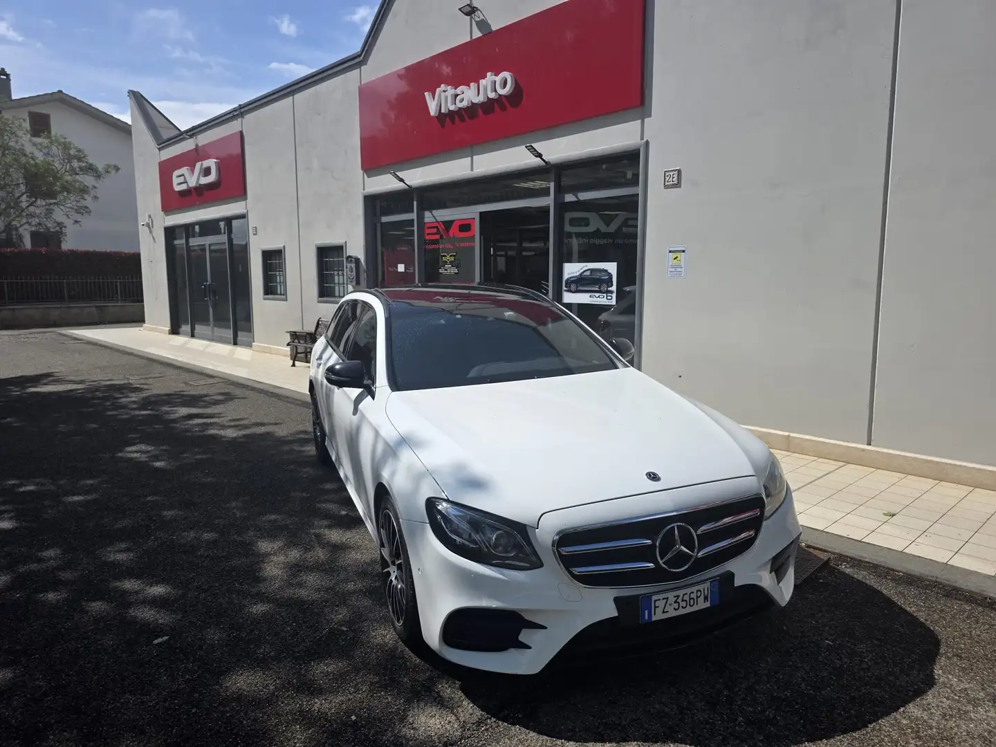 Mercedes-Benz E 220 E SW 220 d Premium Plus 4matic auto Blanc - 2