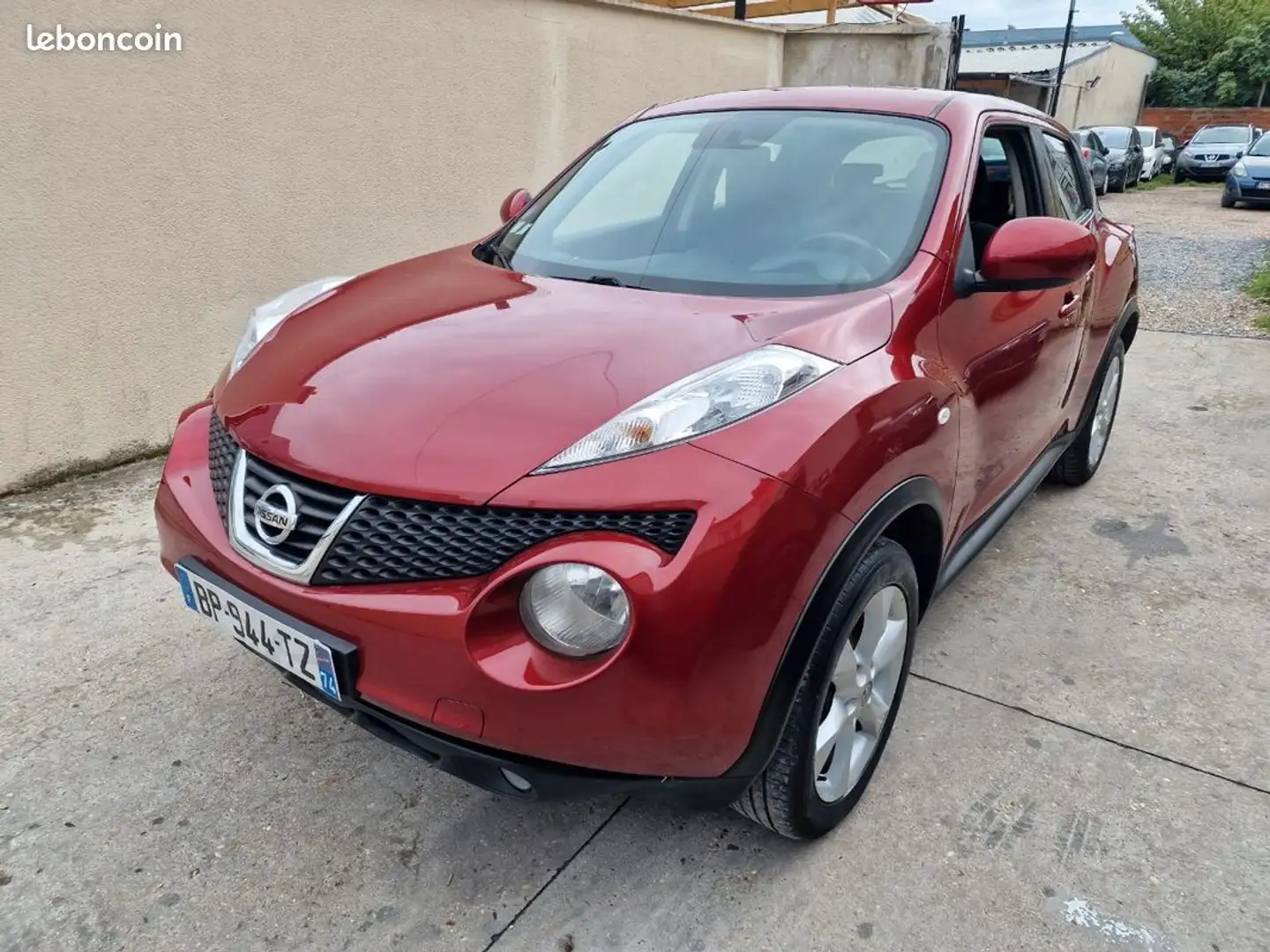 Nissan Juke 1.6 essence 117ch acenta Rojo - 1