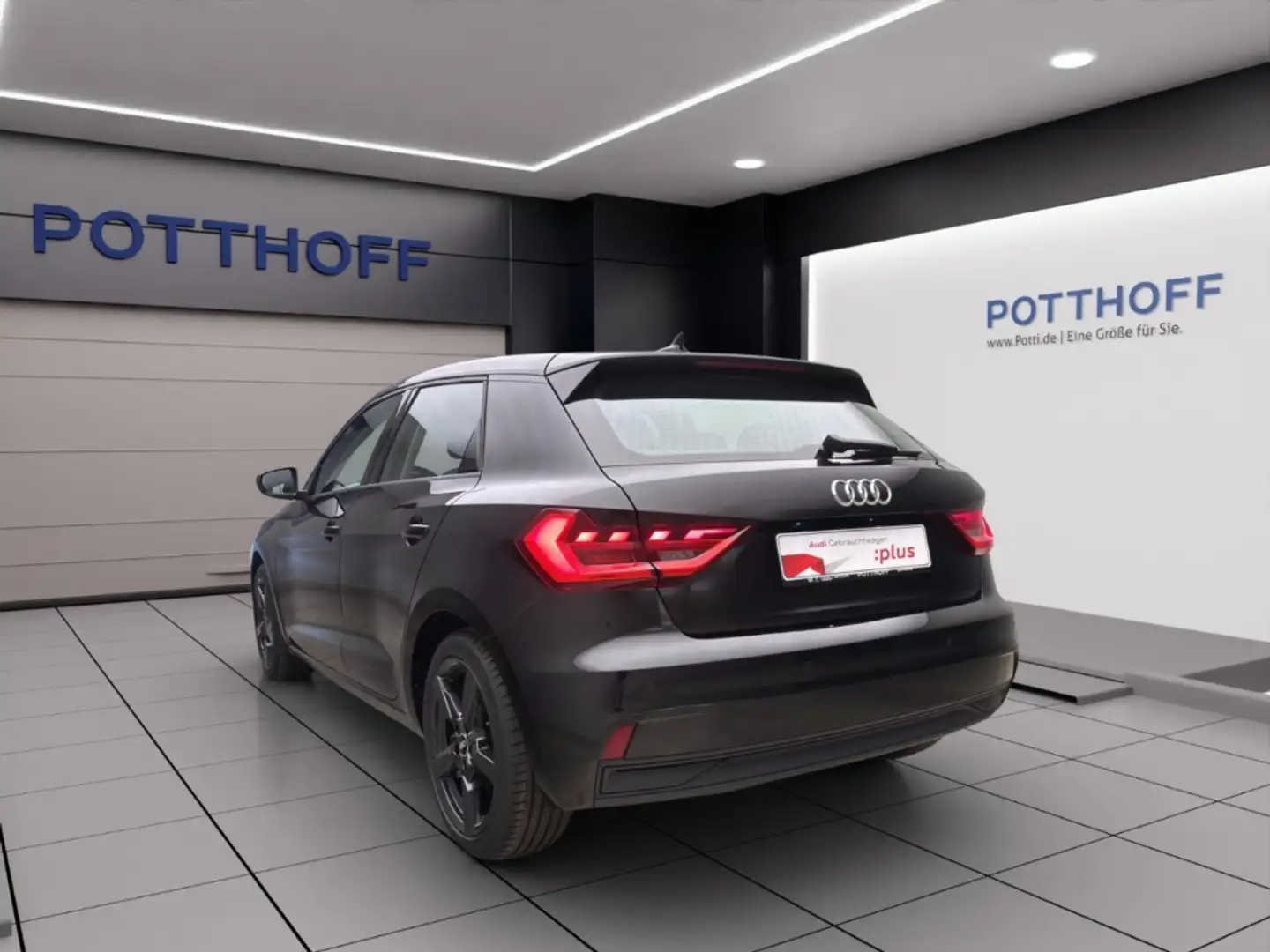 Audi A1 Sportback 25 TFSI PDC LED KLIMA LM17 Schwarz - 2