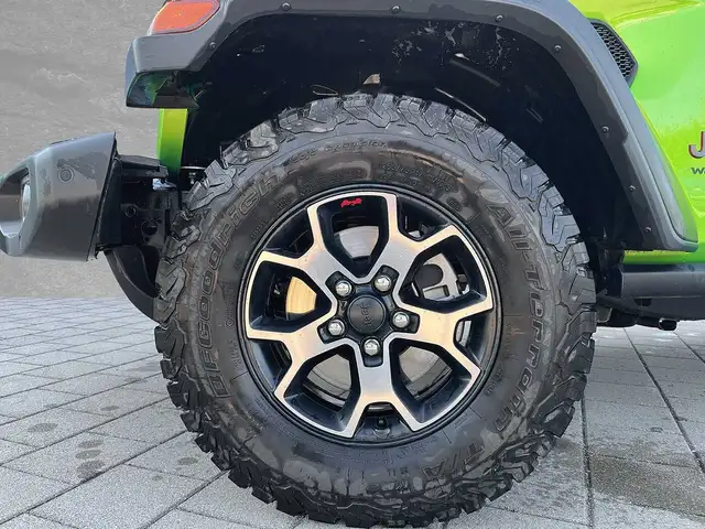 Jeep Wrangler view 9