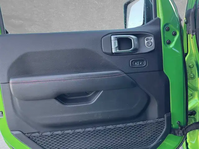 Jeep Wrangler view 5