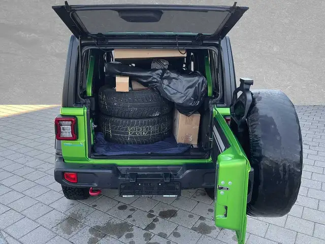 Jeep Wrangler view 10