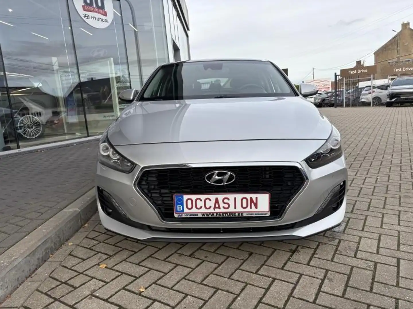 Hyundai i30 Shine Gris - 2