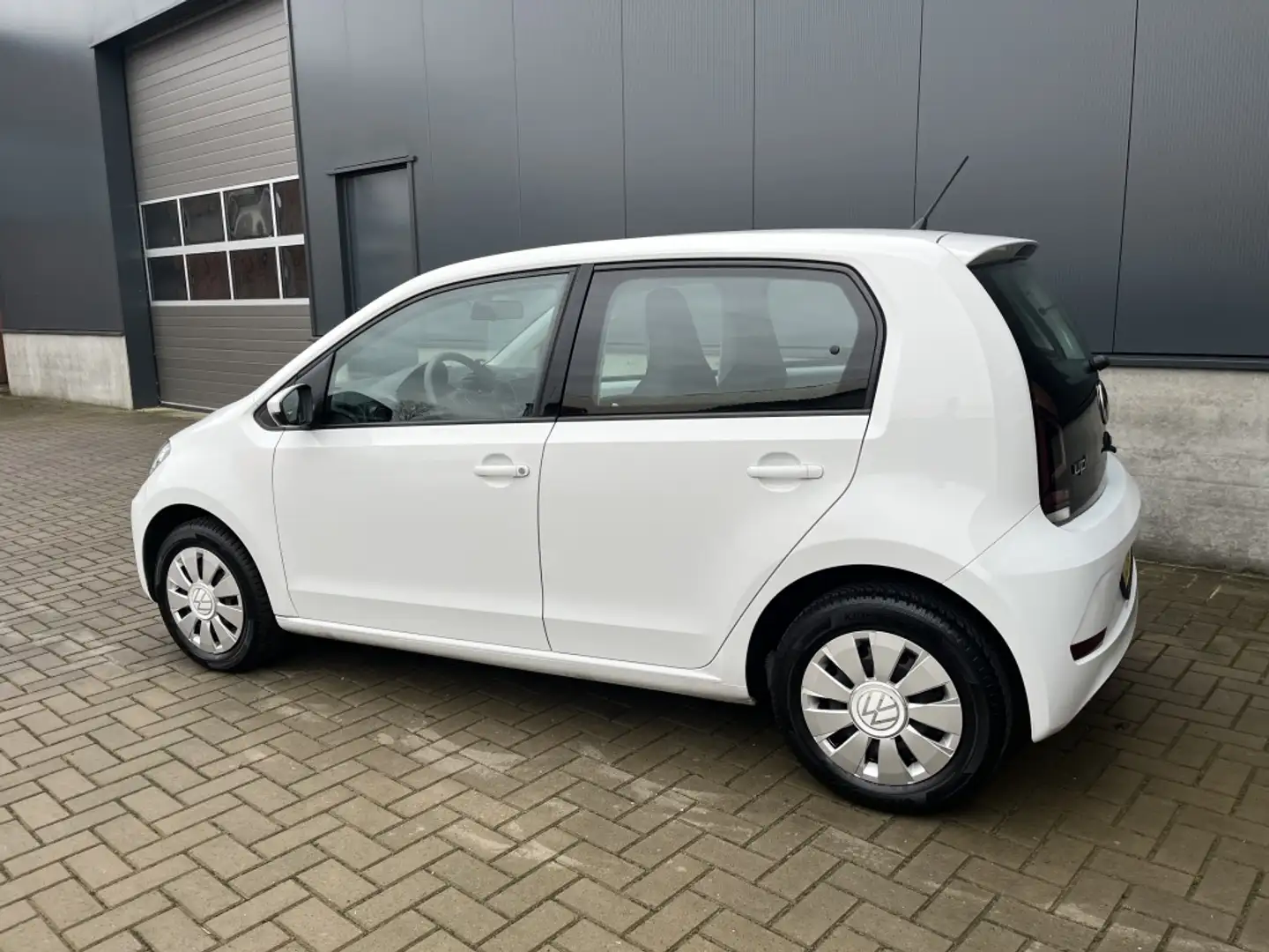 Volkswagen up! 1.0 Weiß - 2