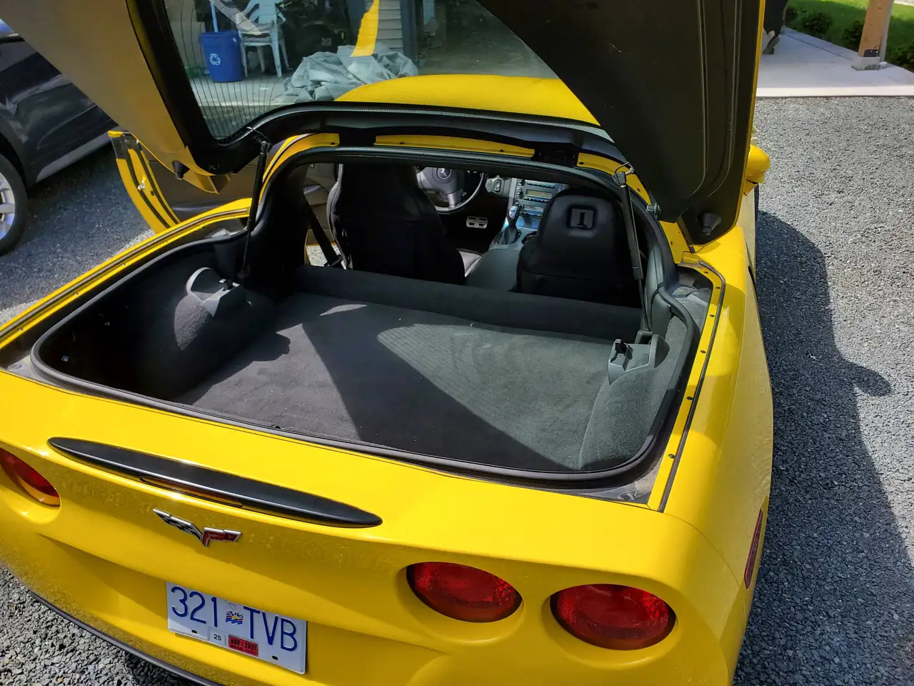 Chevrolet Corvette photo Chevrolet Corvette