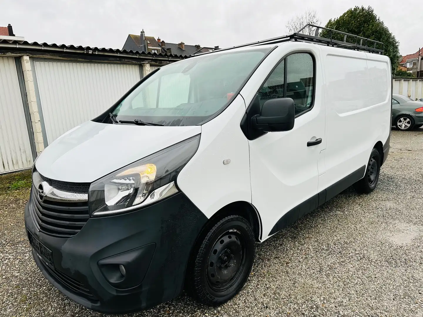 Opel Vivaro 1.6 CDTi EURO6b AIRCO GPS 155.000KM 11.950€ Bílá - 1