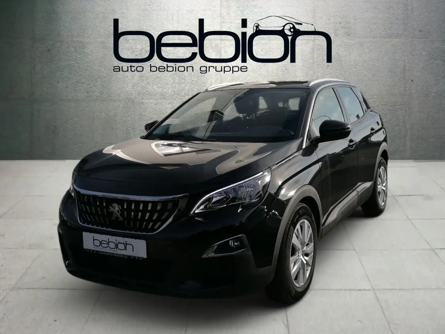 Peugeot 3008 1.2 PureTech 130 Active SpurH LM KAM Navi Schwarz - 1