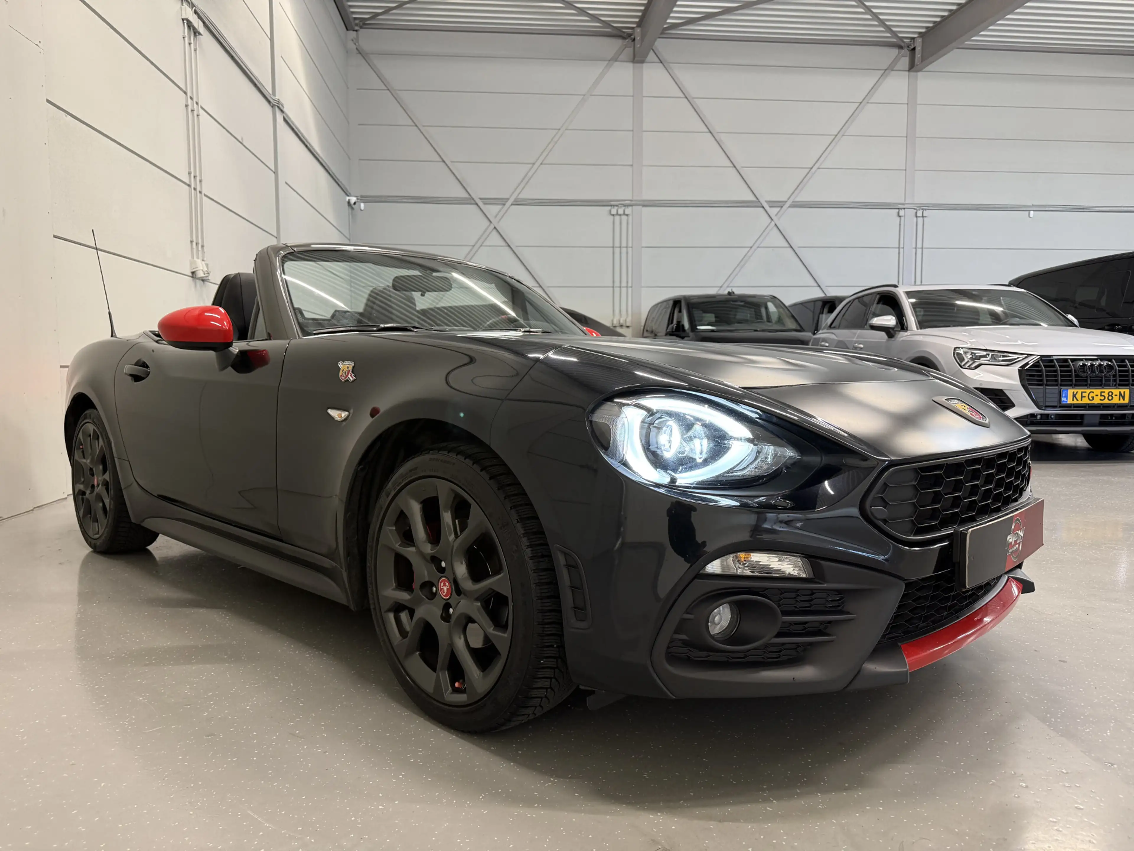 Fiat 124 Spider Abarth 1.4 MultiAir Turbo aut. LED/BOSE/ZWART-LEER — photo 4