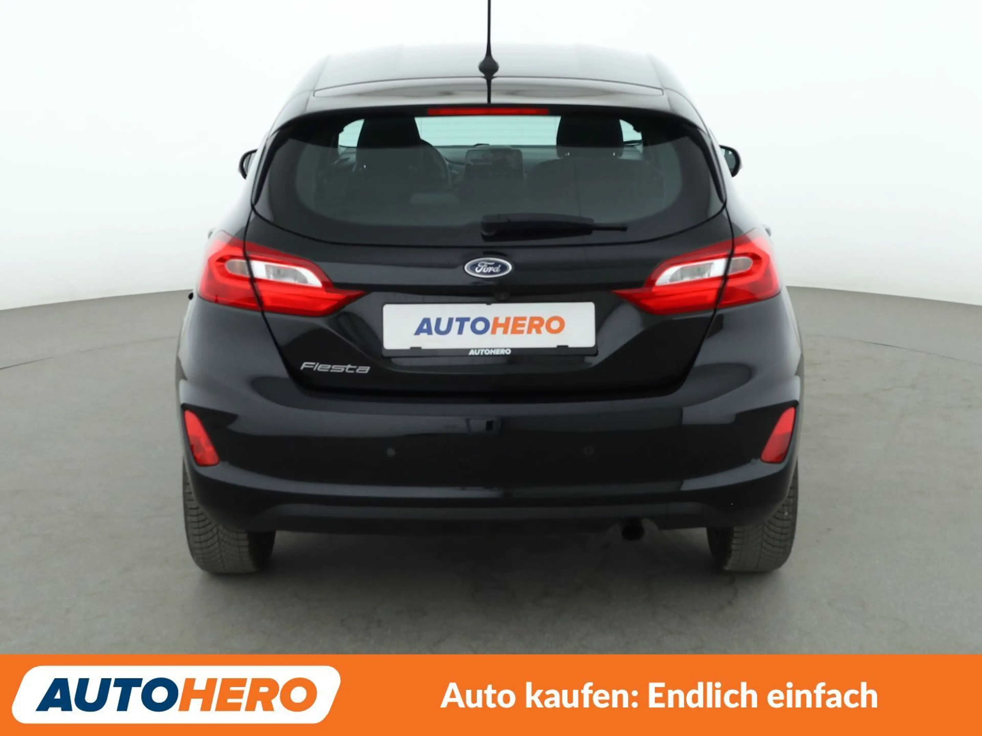 Ford Fiesta 1.1 Cool&Connect*NAVI*LIM*CAM*PDC*SHZ*ALU* — photo 5