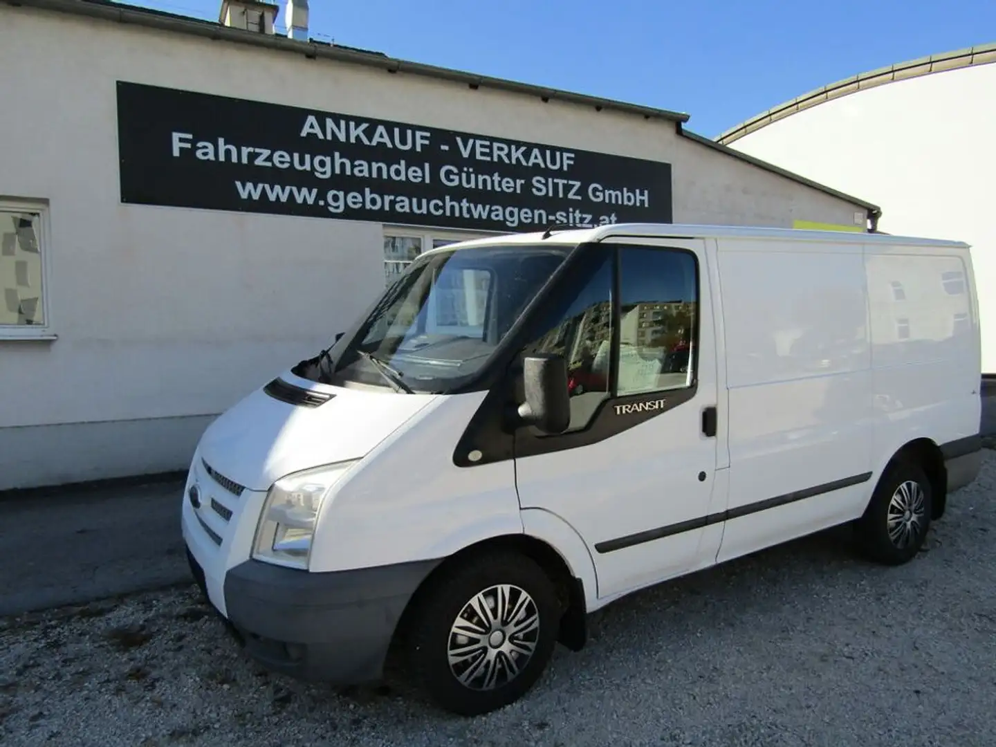 Ford Transit FT 260 K Trend LKW White - 1