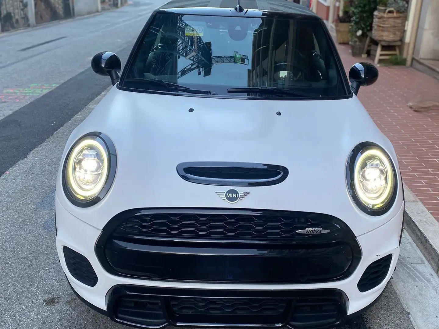 MINI John Cooper Works Cabrio Cabriolet John Cooper Works 231 ch BVA8 Grau - 2