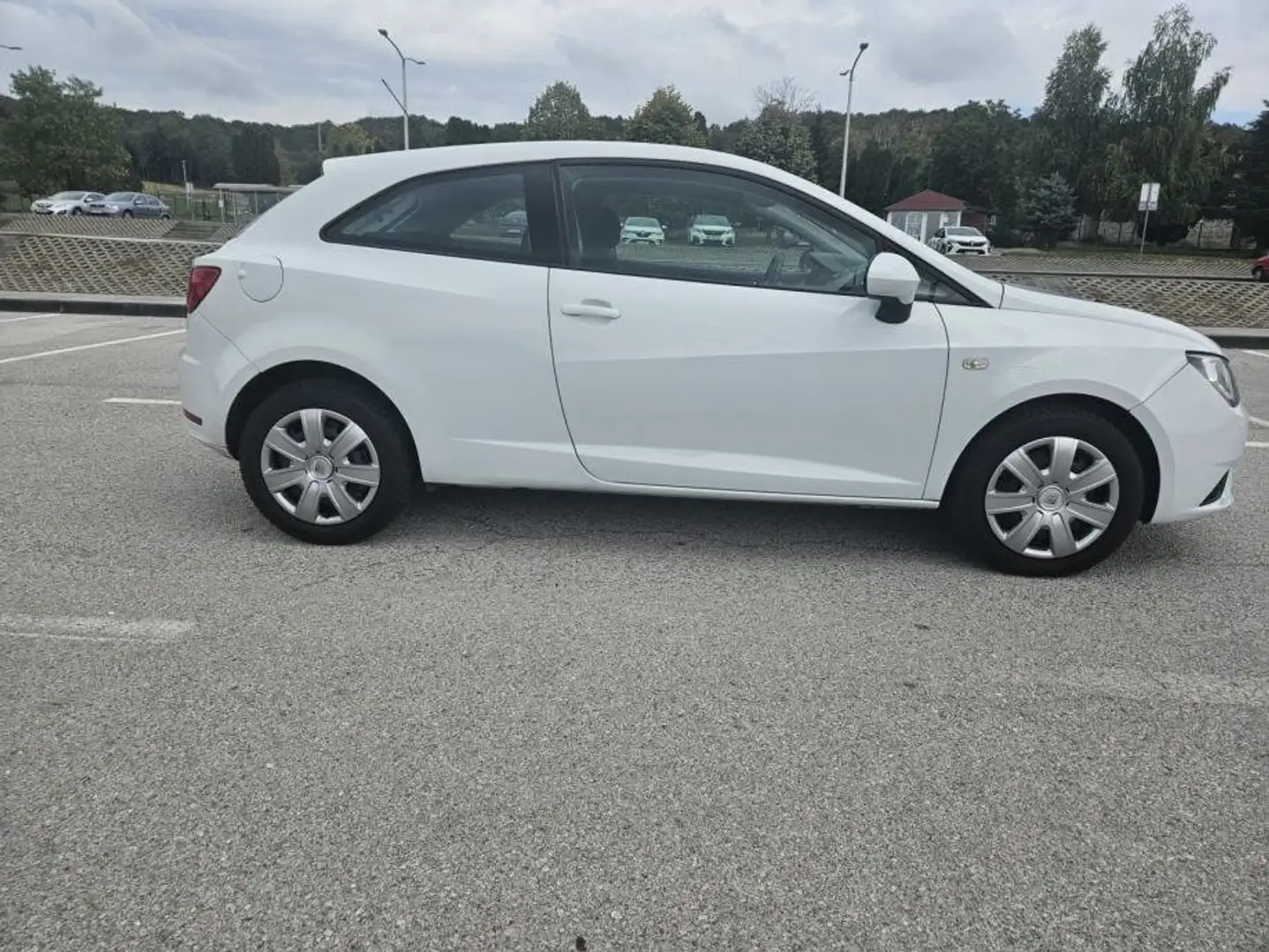 SEAT Ibiza Ibiza 1.4 TDi Reference Blanc - 2