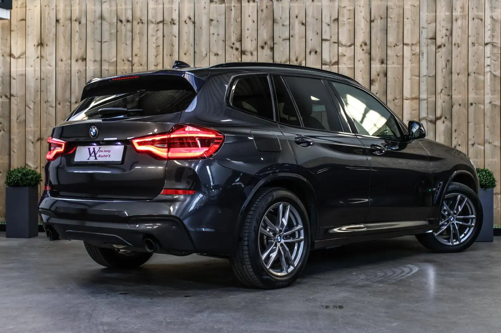 BMW X3 XDrive30e M-Sport *Camera*Trekhaak*Leder*Led* Grijs - 2