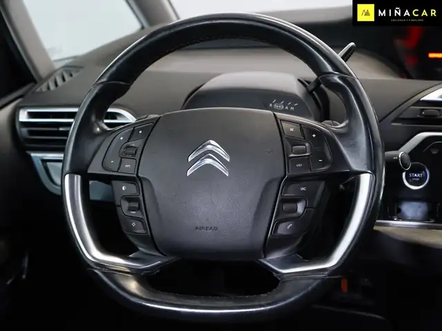 Citroen C4 view 13