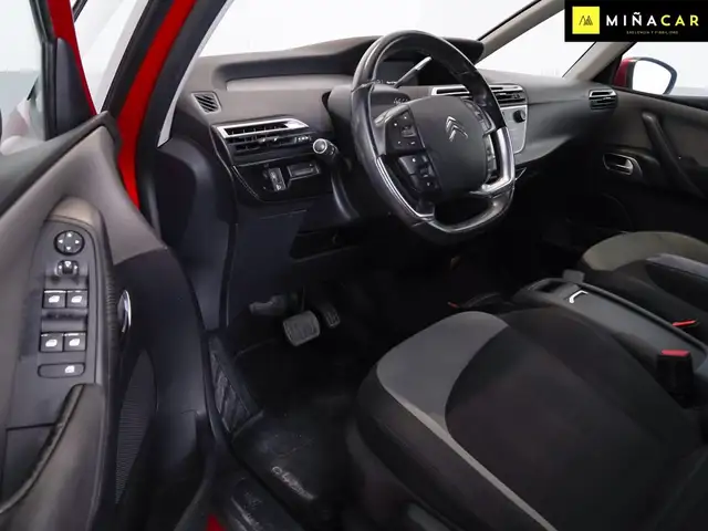 Citroen C4 view 12