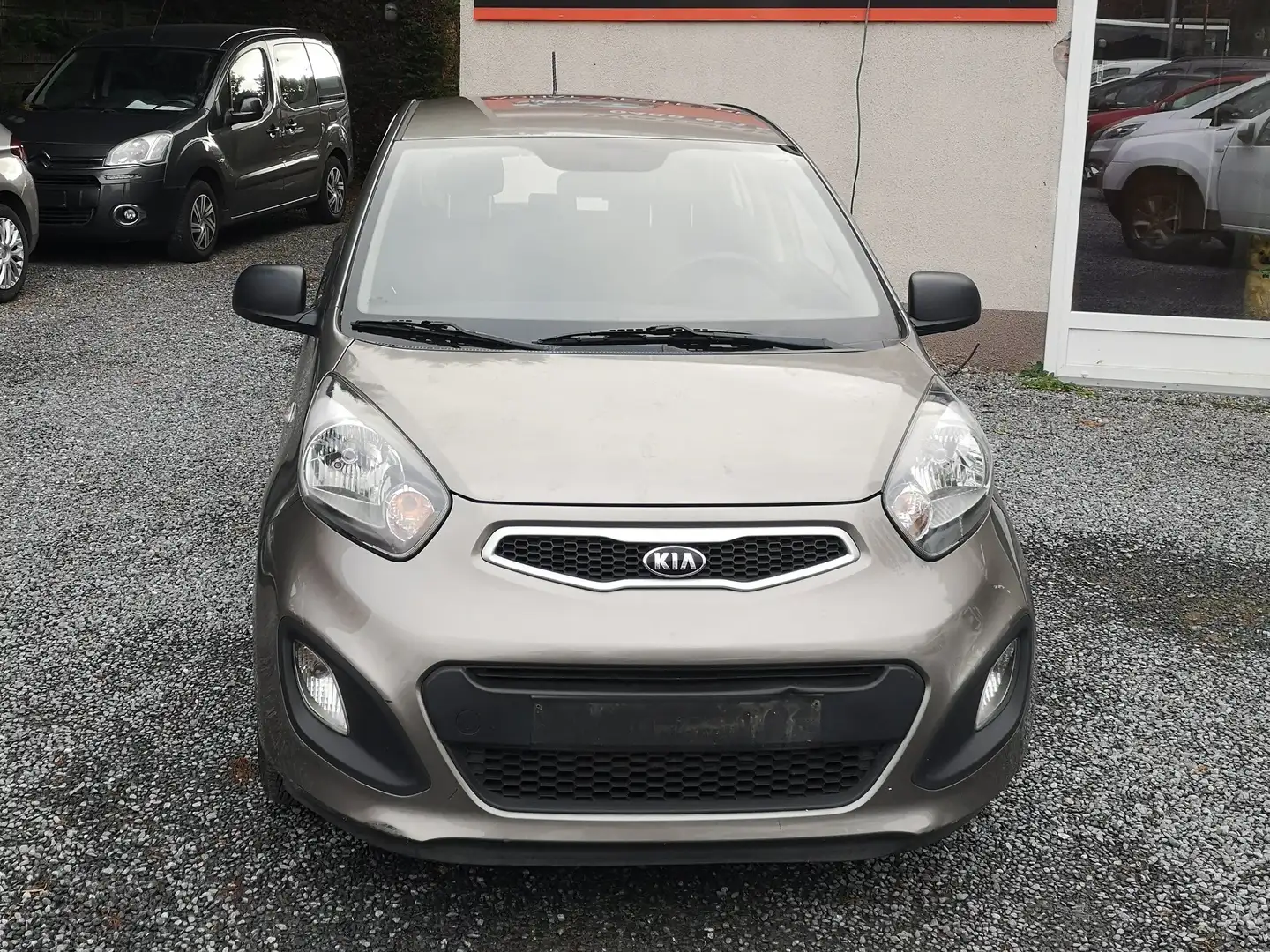 Kia Picanto PAS PARTICULIER MARCHAND EXPORT Бежевий - 1