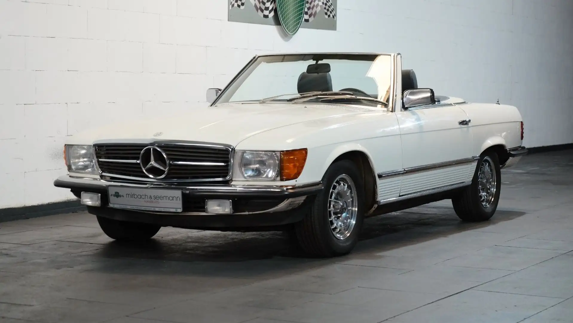 Mercedes-Benz SL 380 White - 1