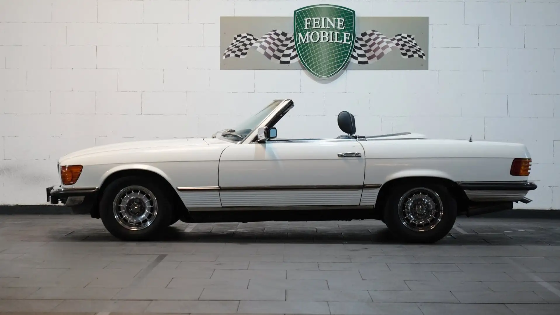 Mercedes-Benz SL 380 White - 2