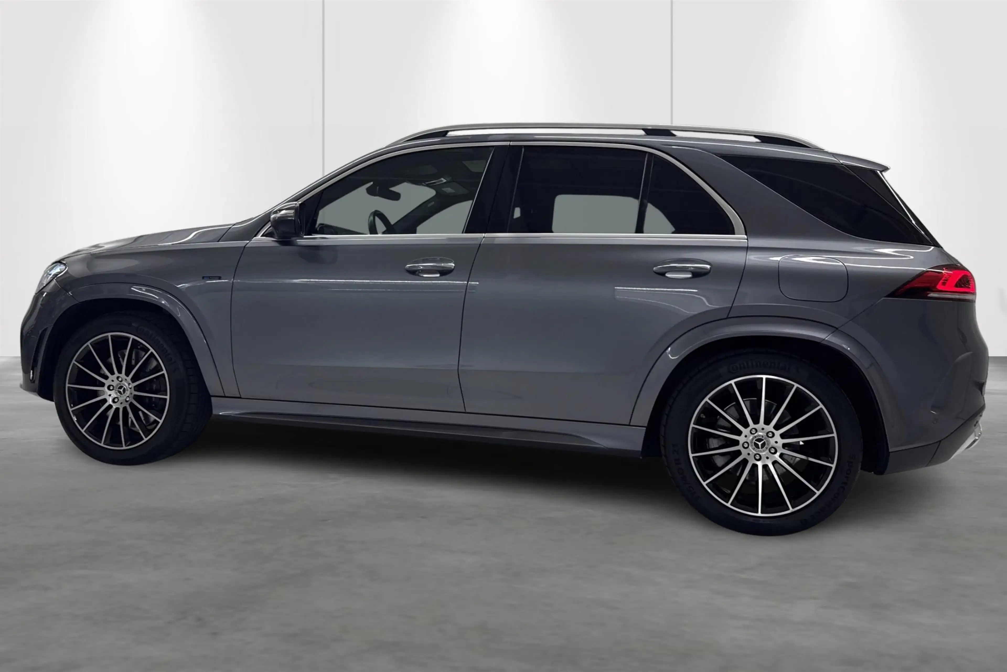 Mercedes-Benz GLE 350 GLE 350de 4MATIC AMG LINE — photo 3