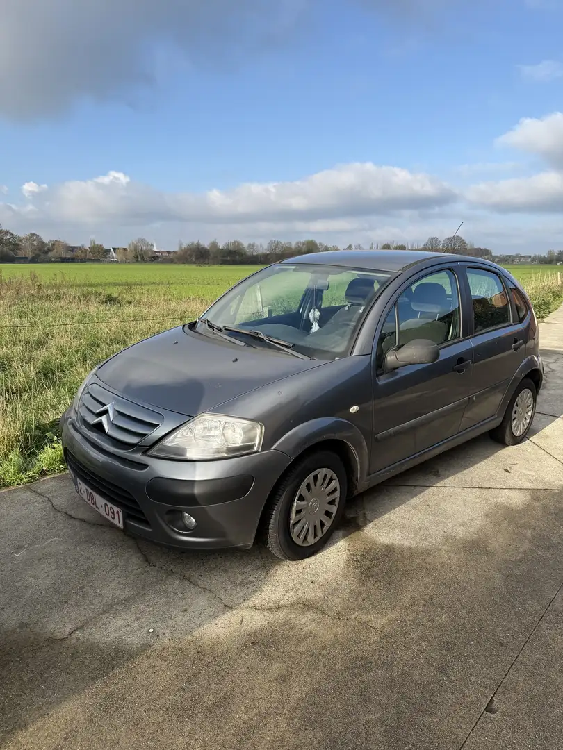 Citroen C3 Hatchback | new all season tires Grijs - 1