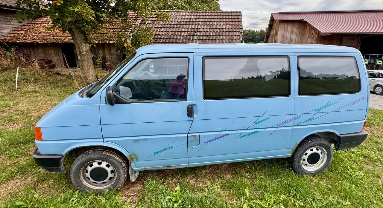 Volkswagen T4 Caravelle 70B2AACKK, foto 1