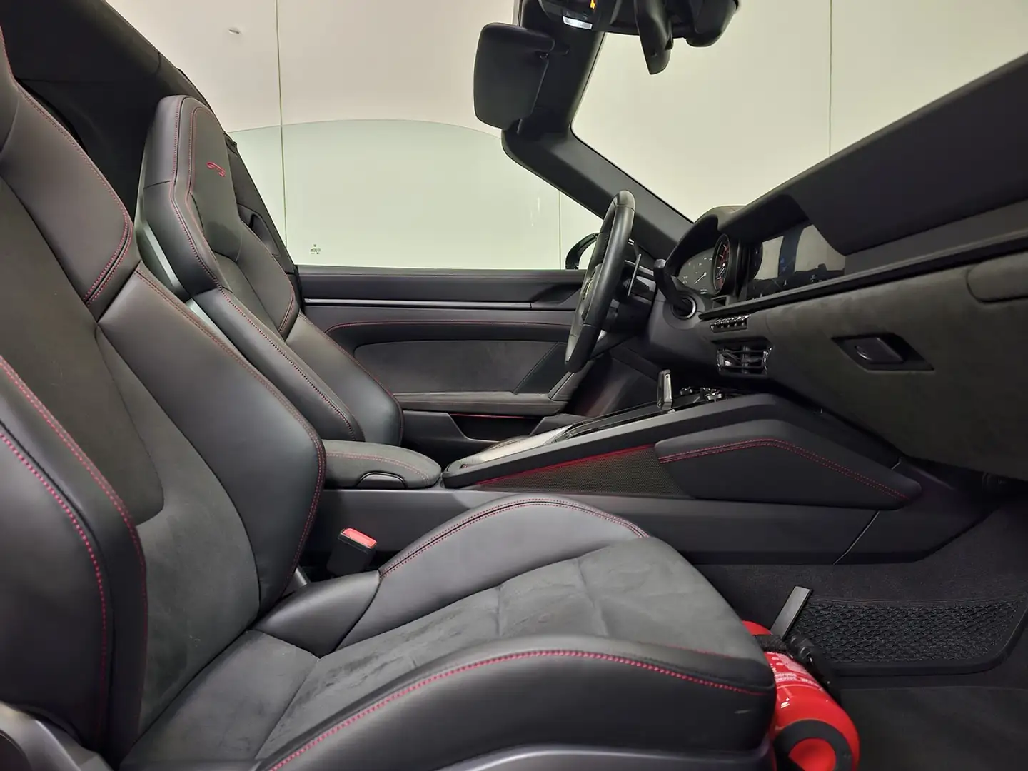 Porsche 992 Targa 4 GTS Autom. - GPS - BOSE - Topstaat! 1St... Schwarz - 2