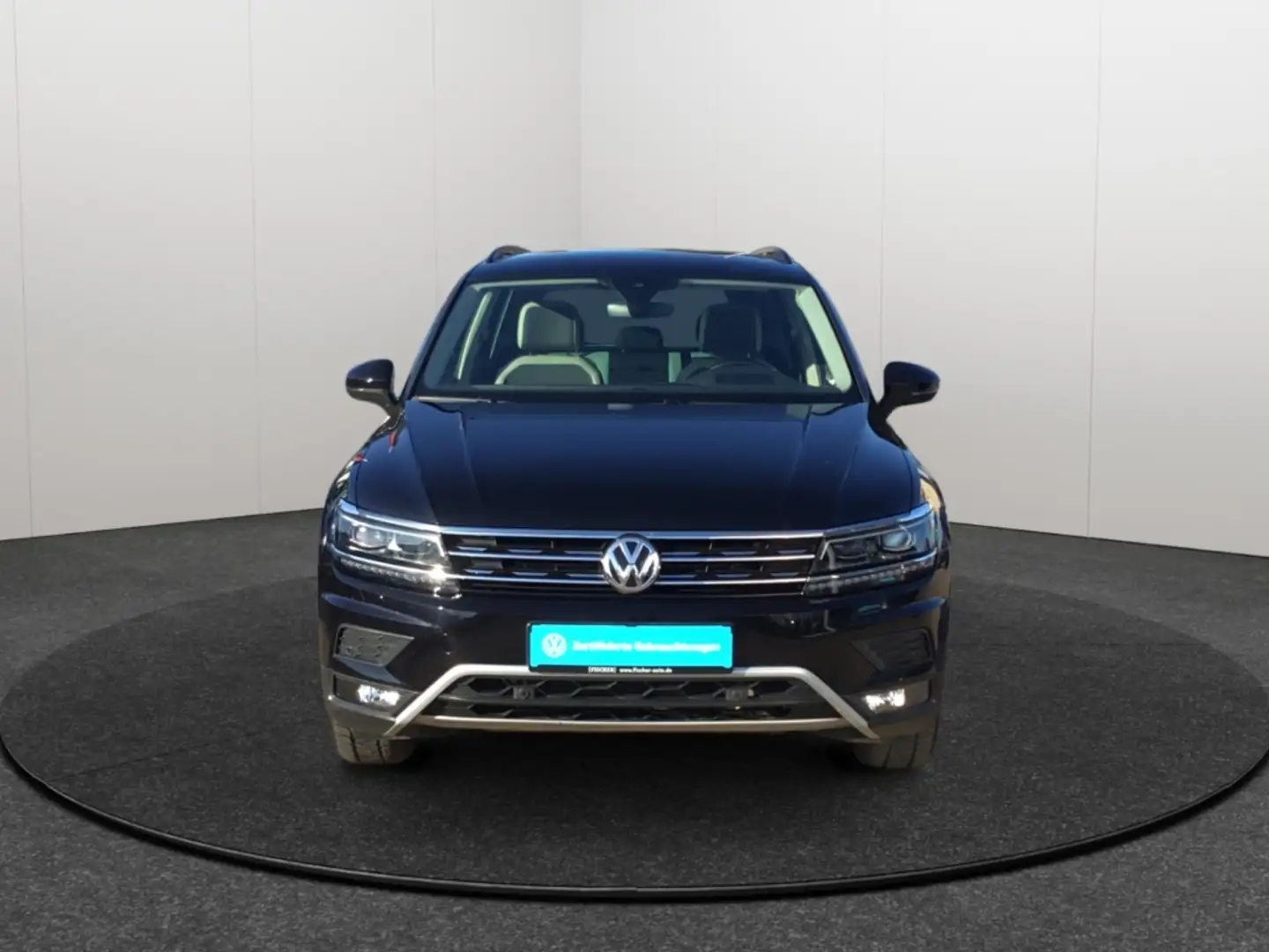 Volkswagen Tiguan 2.0TSI 4Motion DSG Offroad LED AHK Navi HUD ACC Schwarz - 2
