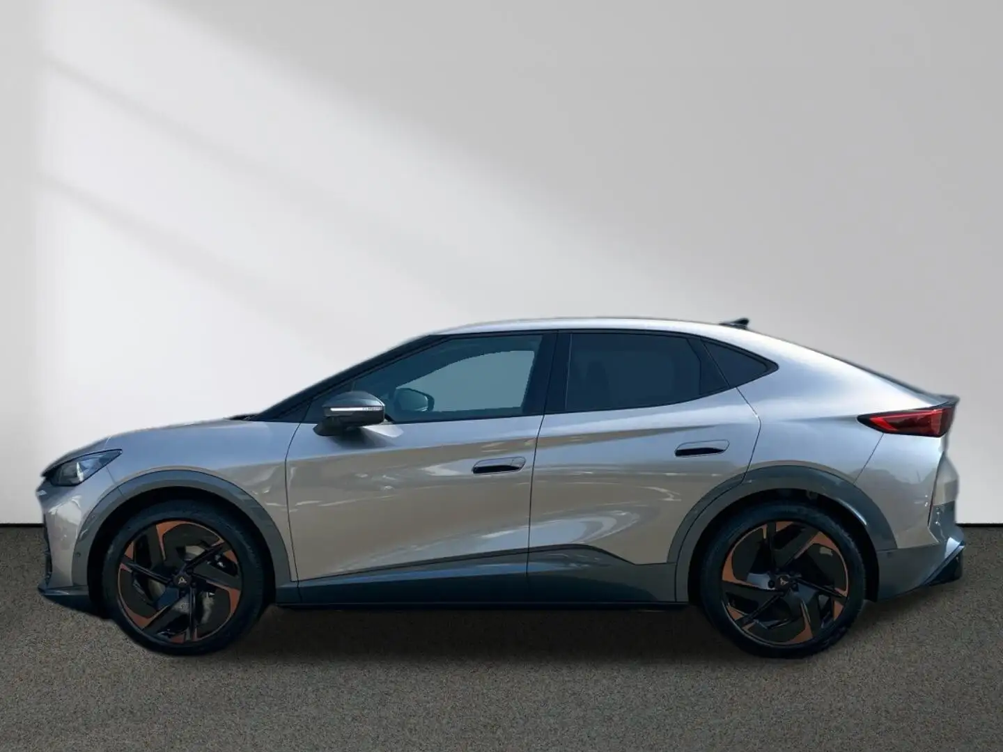 CUPRA Tavascan VZ 4Drive 77kWh 340PS PANO Adrenaline Grau - 2