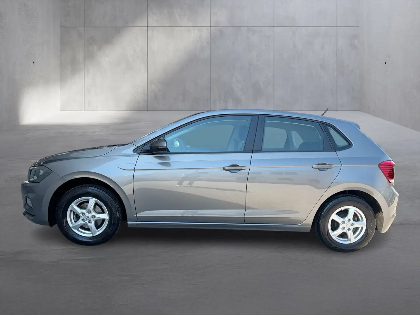 Volkswagen Polo Grau - 2