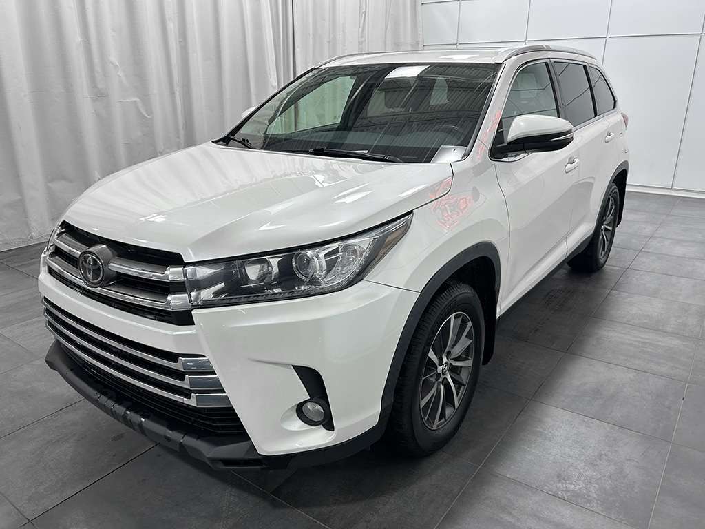 2019 Toyota Highlander XLE AWD - TOIT OUVRANT - SIEGES CHAUFFANTS - MAGS — снимка 1