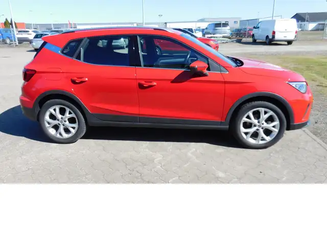 Seat Arona view 2