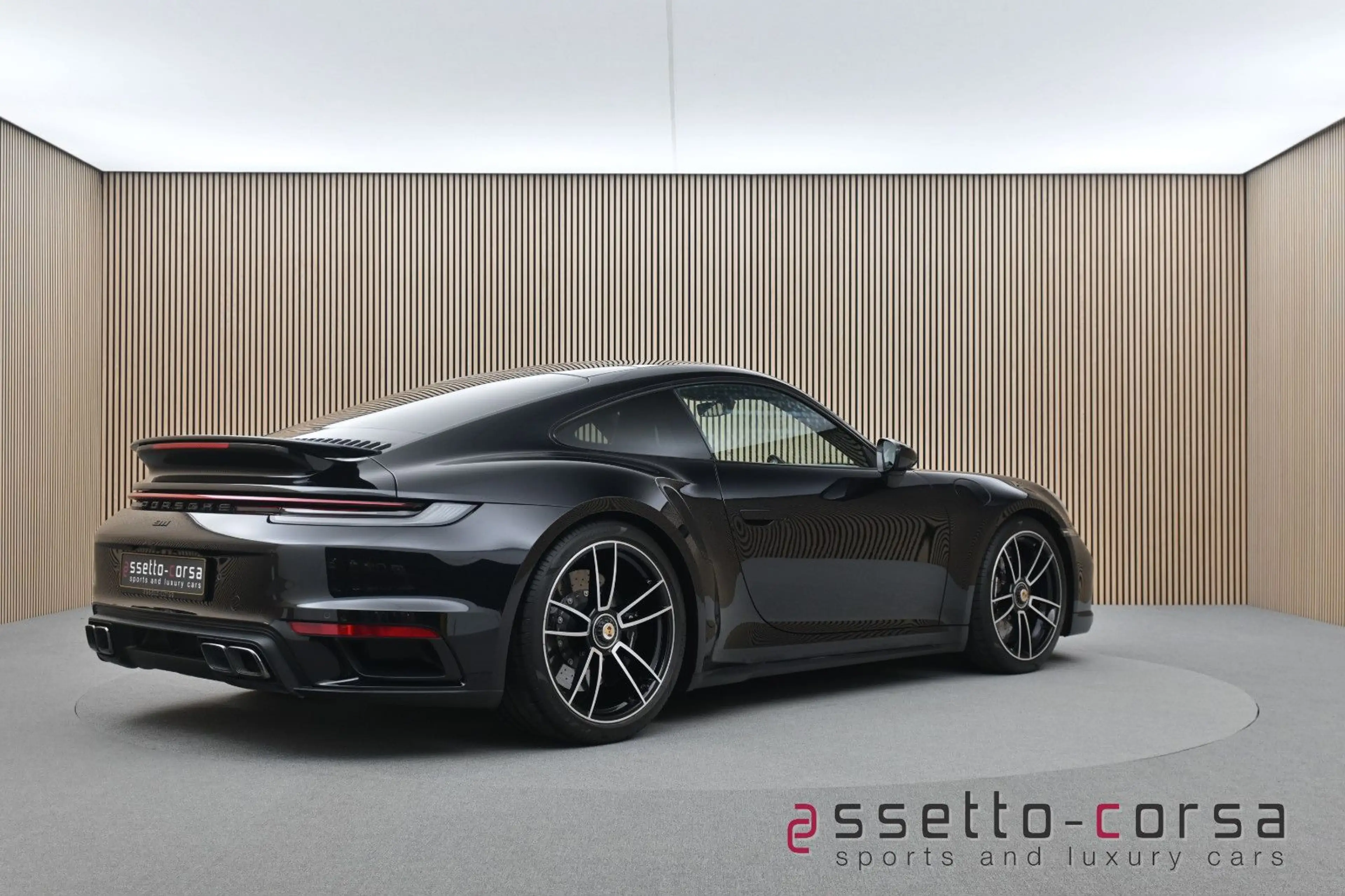 Porsche 992 911 (992.1) Turbo S*PCCB*PASM*Lift*Matrix*1.Hand — photo 4