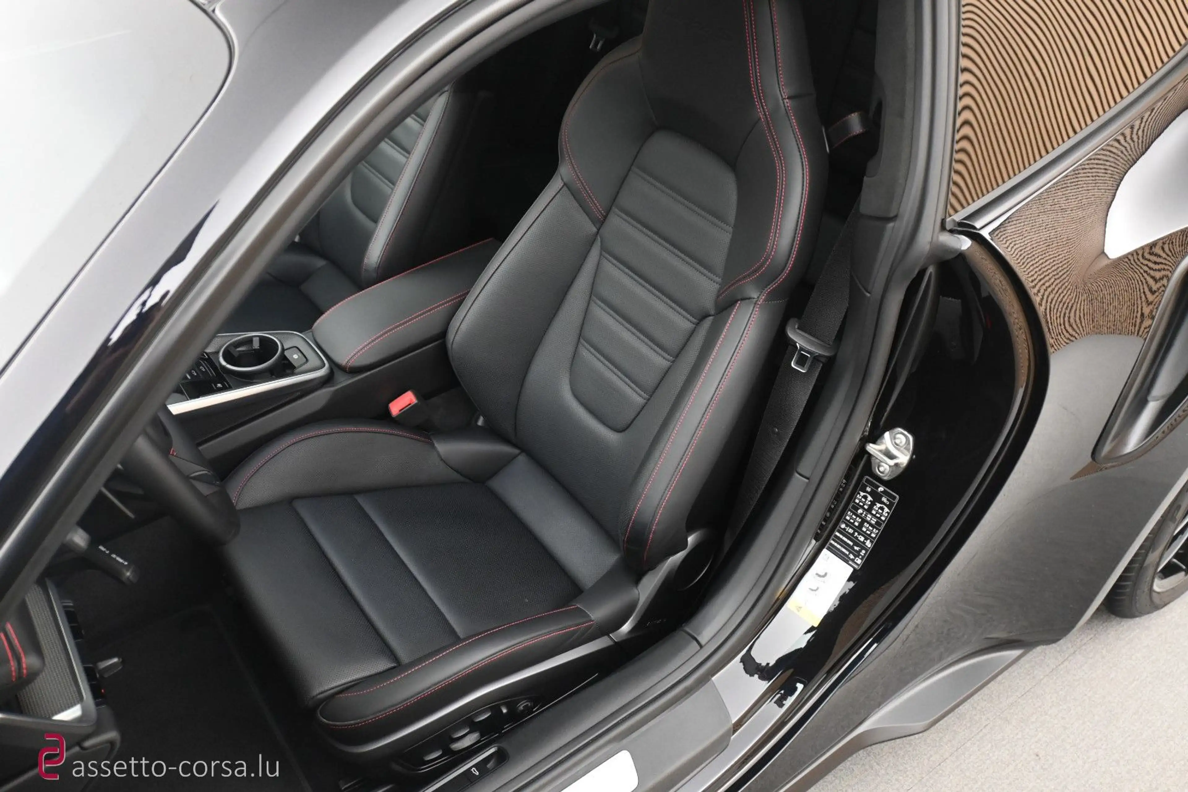 Porsche 992 911 (992.1) Turbo S*PCCB*PASM*Lift*Matrix*1.Hand — photo 9