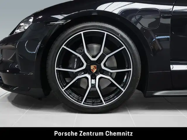 Porsche Taycan view 6