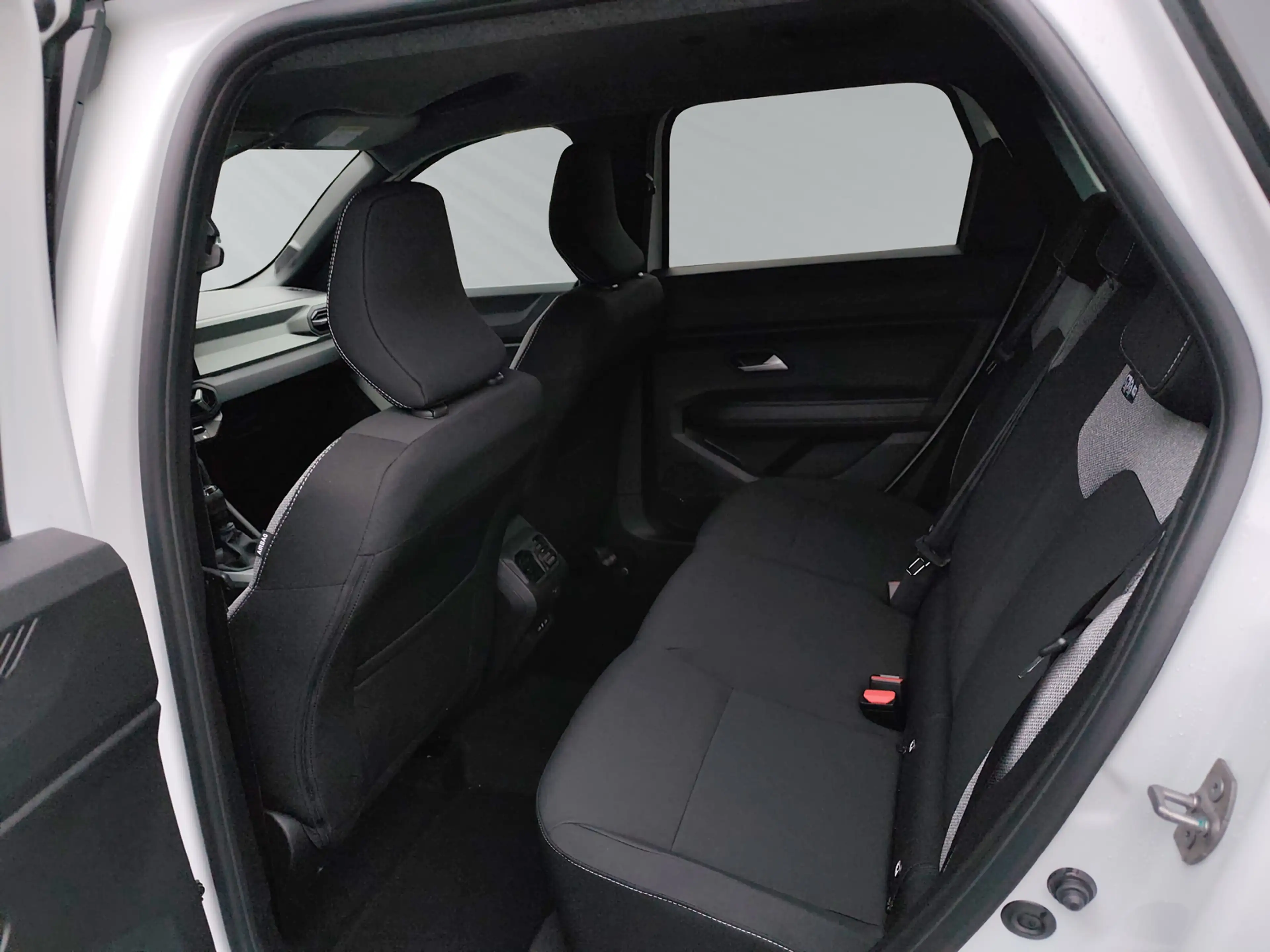 Dacia Bigster Journey TCe 140 mild hybrid — photo 8