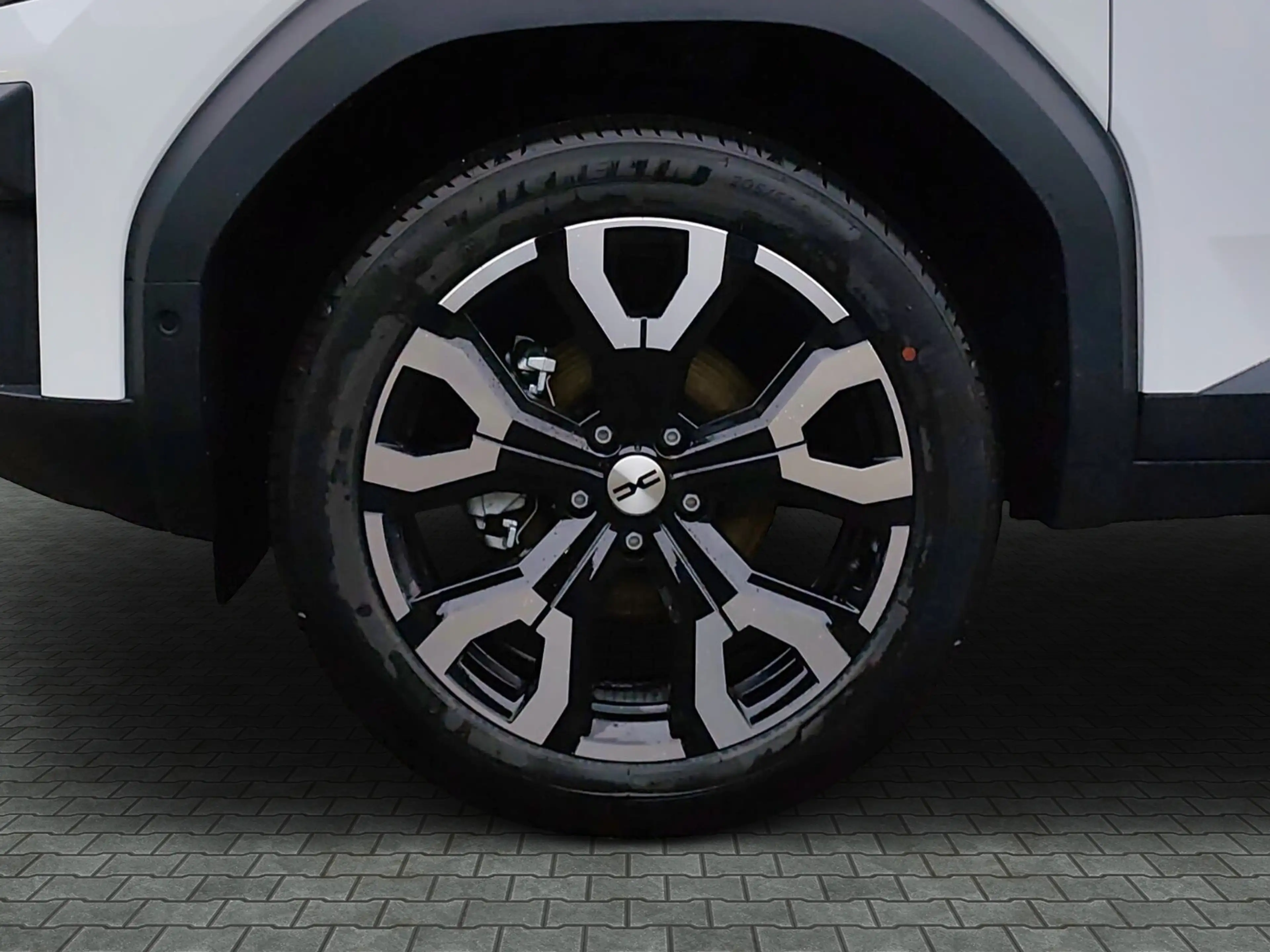 Dacia Bigster Journey TCe 140 mild hybrid — photo 12