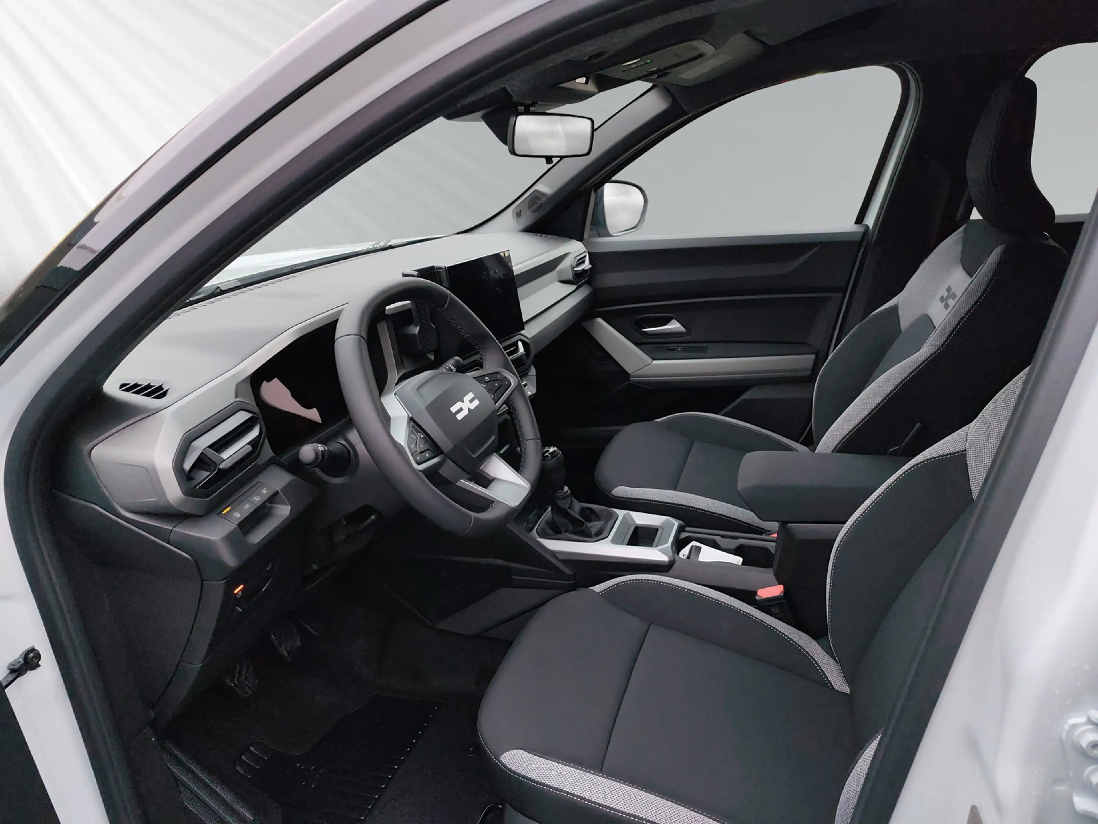 Dacia Bigster Journey TCe 140 mild hybrid — photo 7