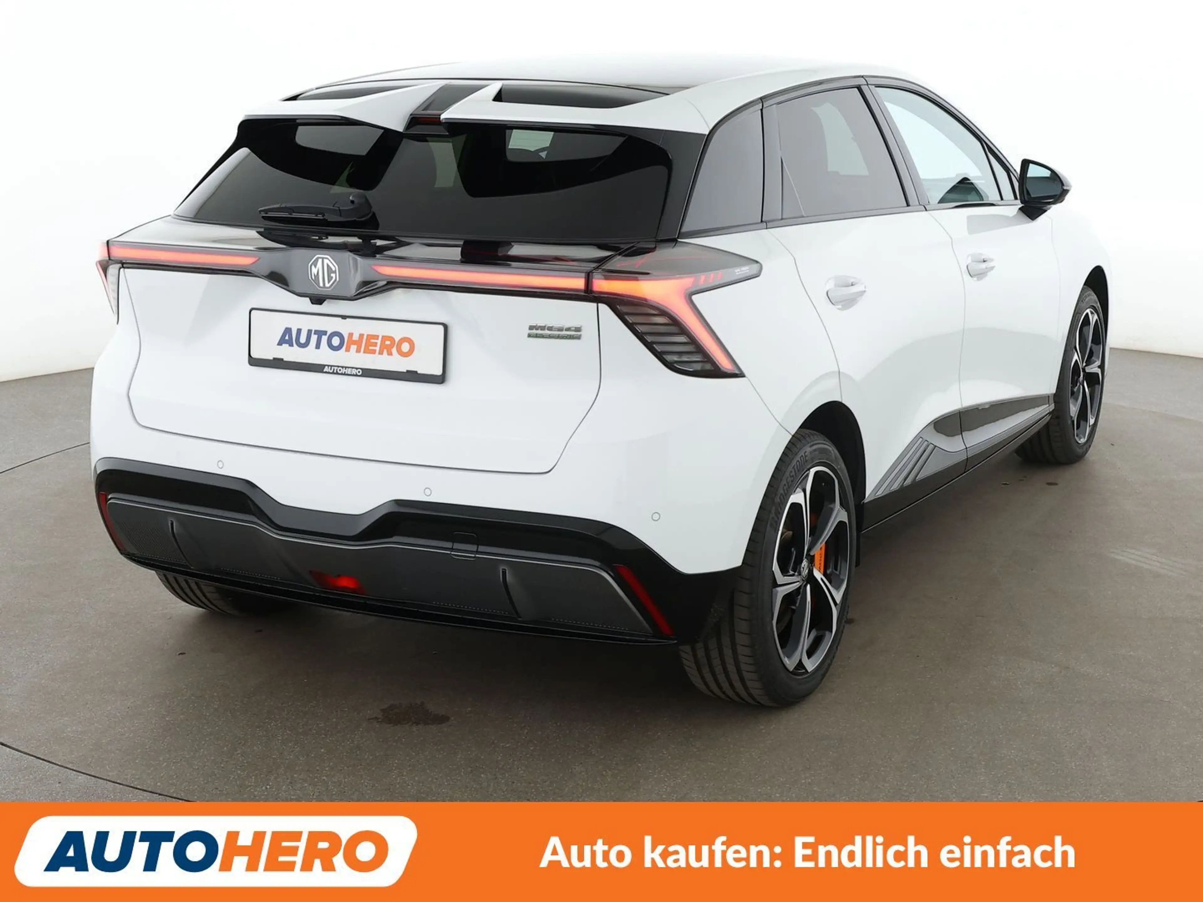 MG MG4 electric drive 320 kW Xpower AWD — photo 6