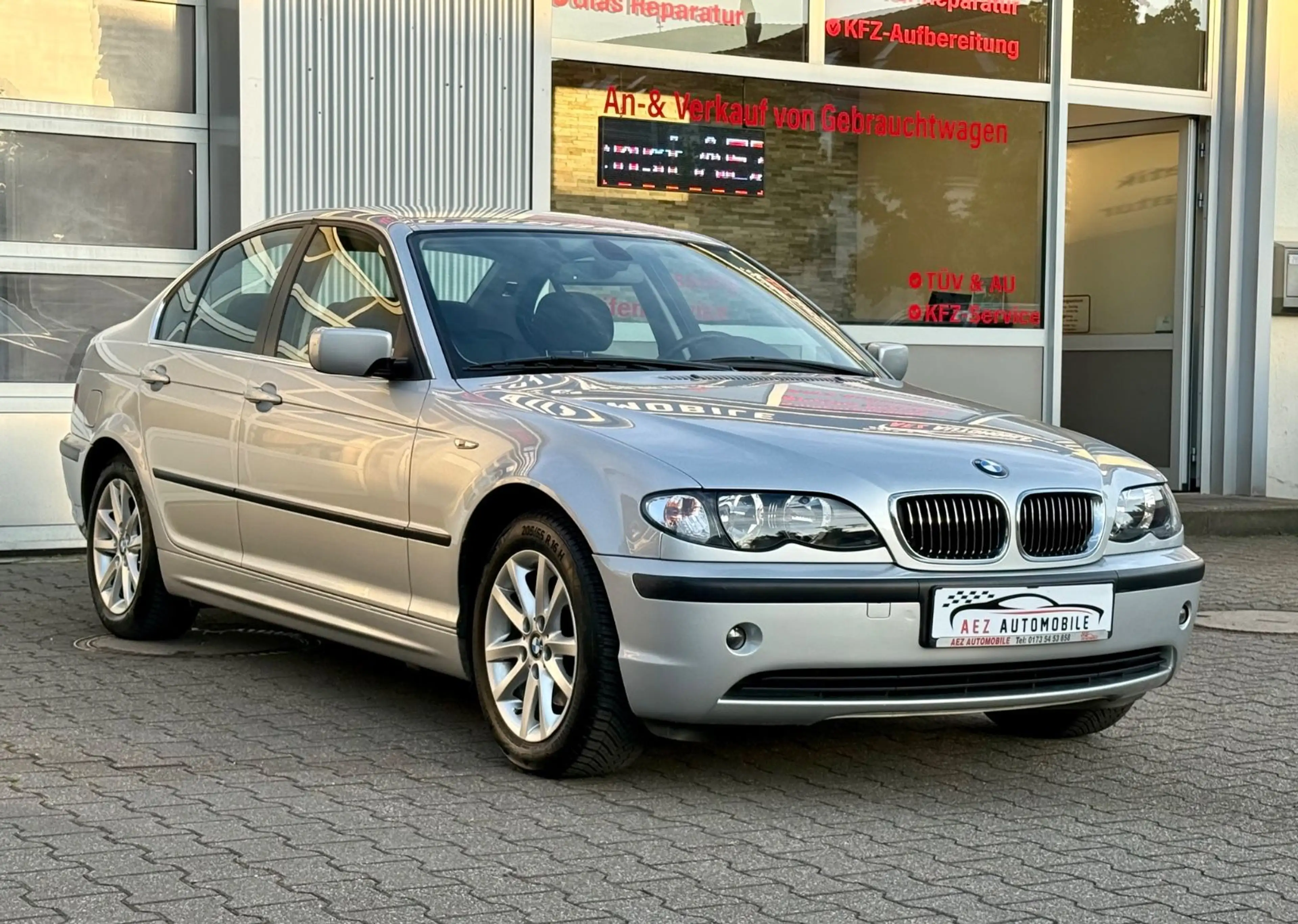 BMW 316 i Edition Exclusive * TÜV 05/27* — photo 4